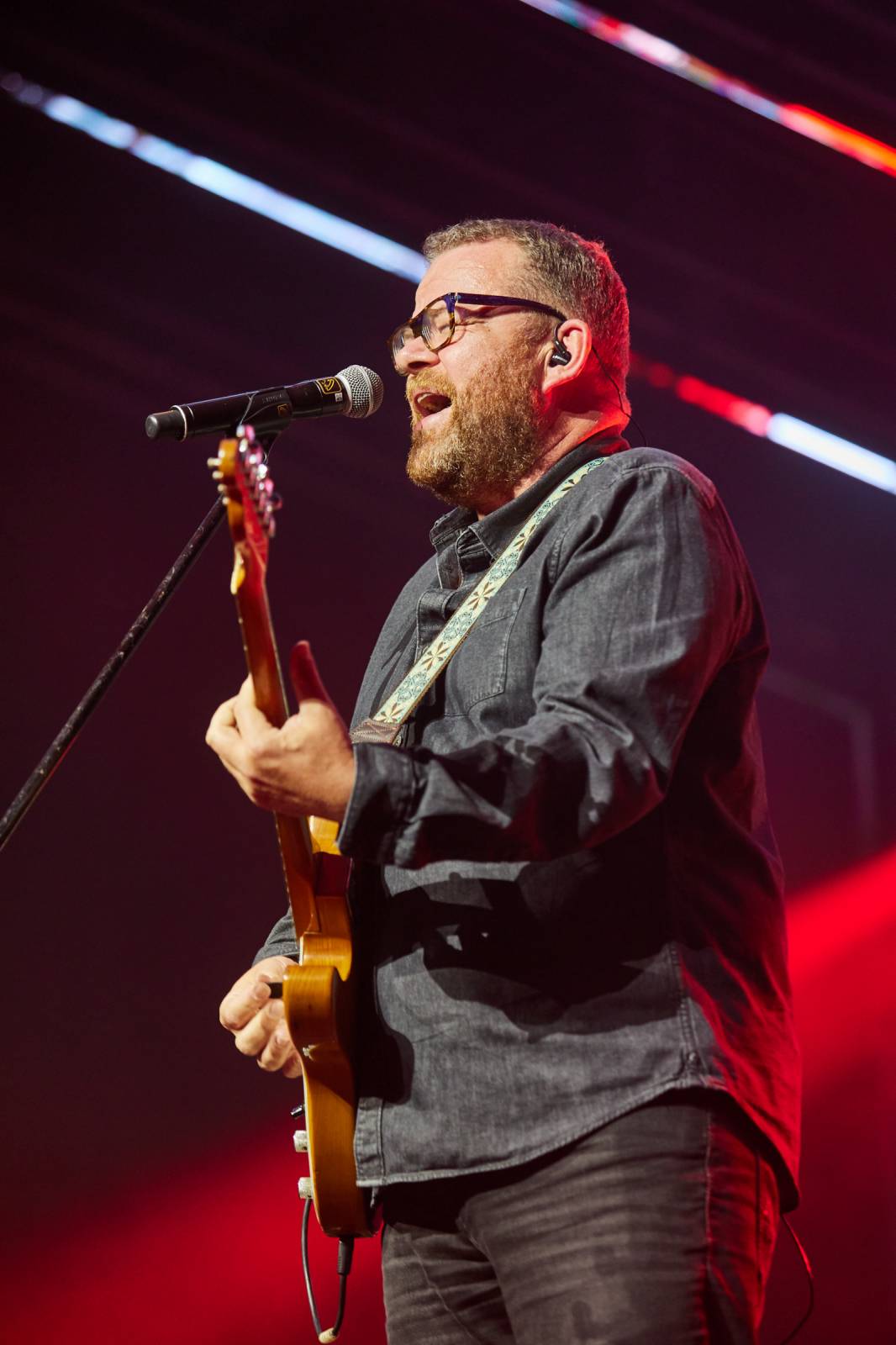 Přátelé a kolegové zavzpomínali v O2 universu na Mira Žbirku