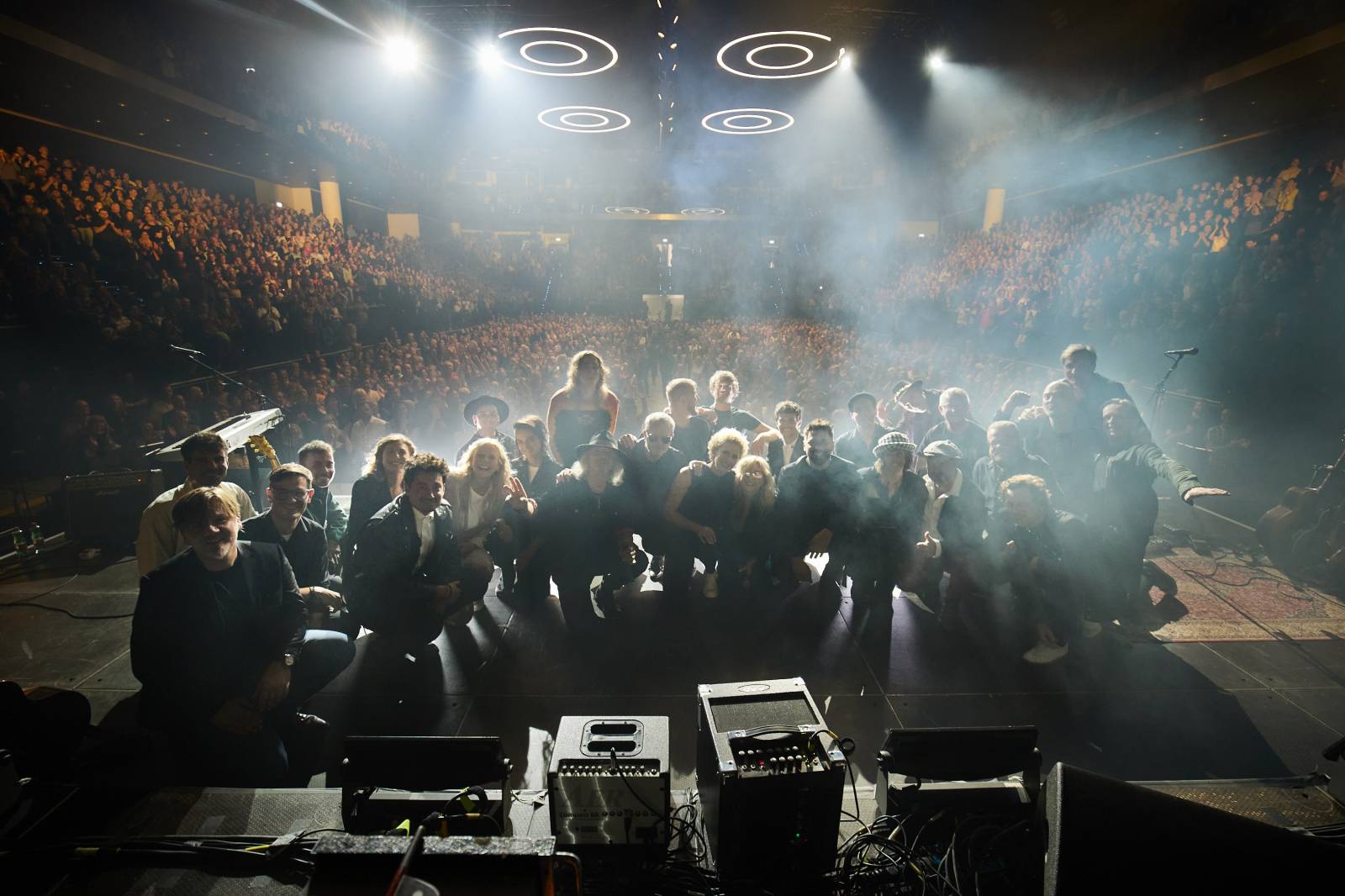 Přátelé a kolegové zavzpomínali v O2 universu na Mira Žbirku