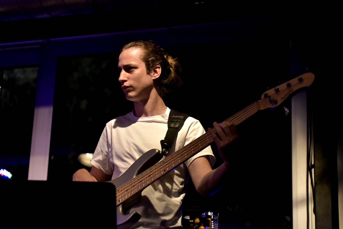 Vyprodaný Jazz Dock si vychutnal hráčské umění jazzového kytaristy Lee Ritenoura