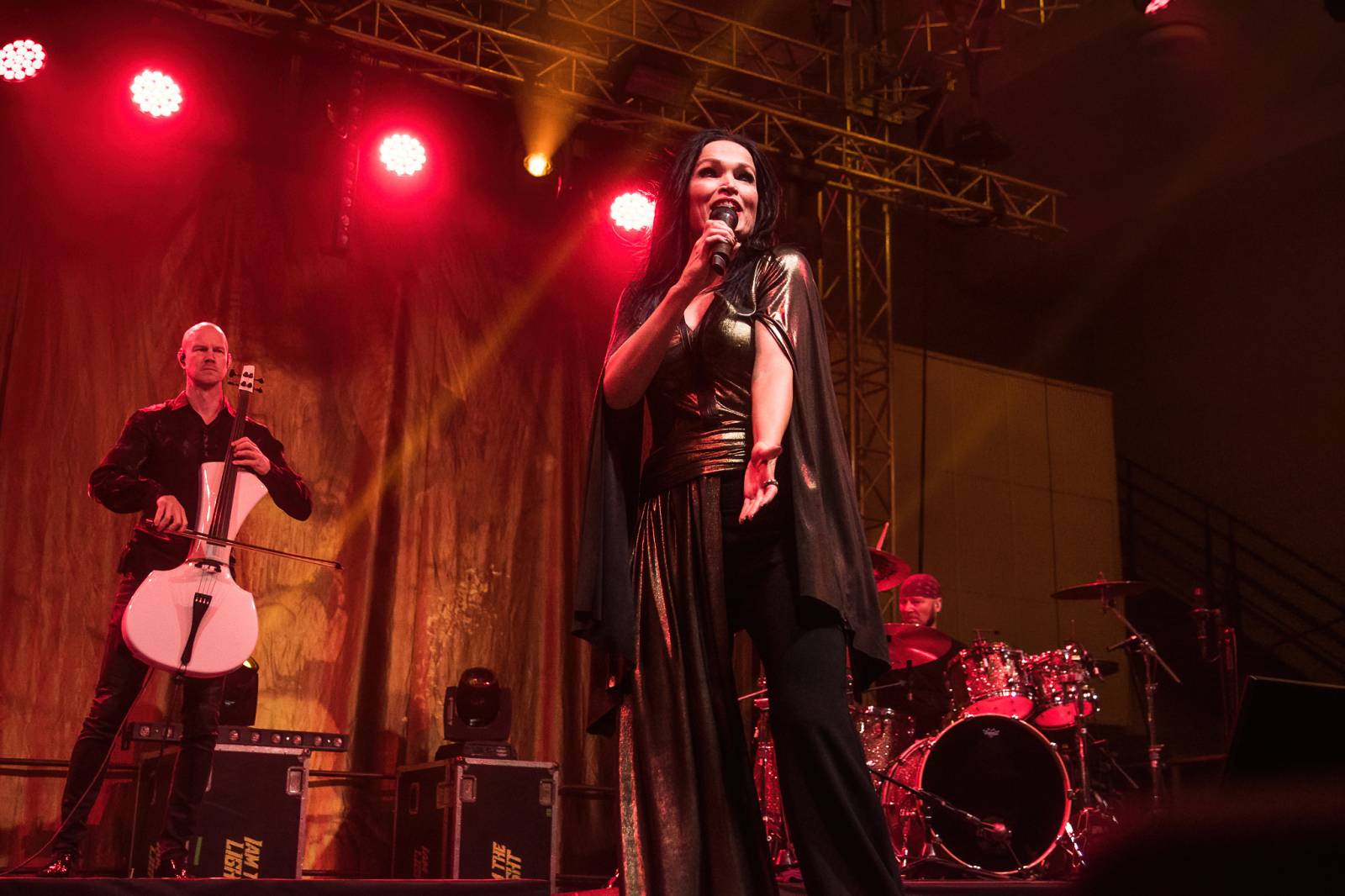 Královna severu Tarja Turunen měla v Pardubicích energie na rozdávání