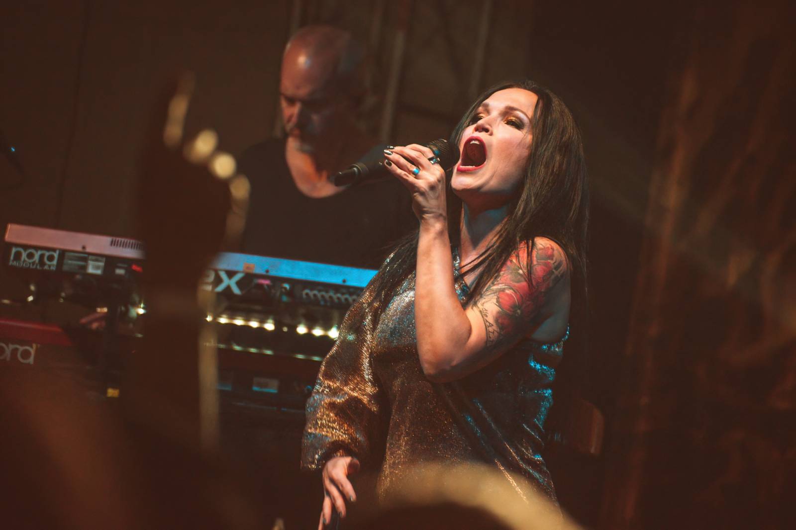 Královna severu Tarja Turunen měla v Pardubicích energie na rozdávání