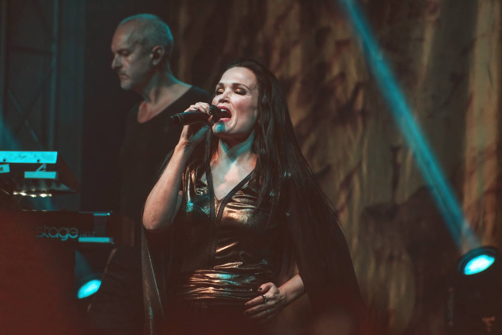 Královna severu Tarja Turunen měla v Pardubicích energie na rozdávání