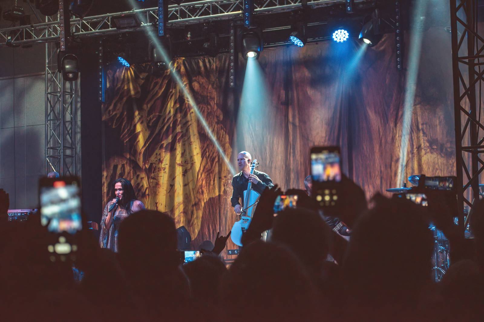 Královna severu Tarja Turunen měla v Pardubicích energie na rozdávání