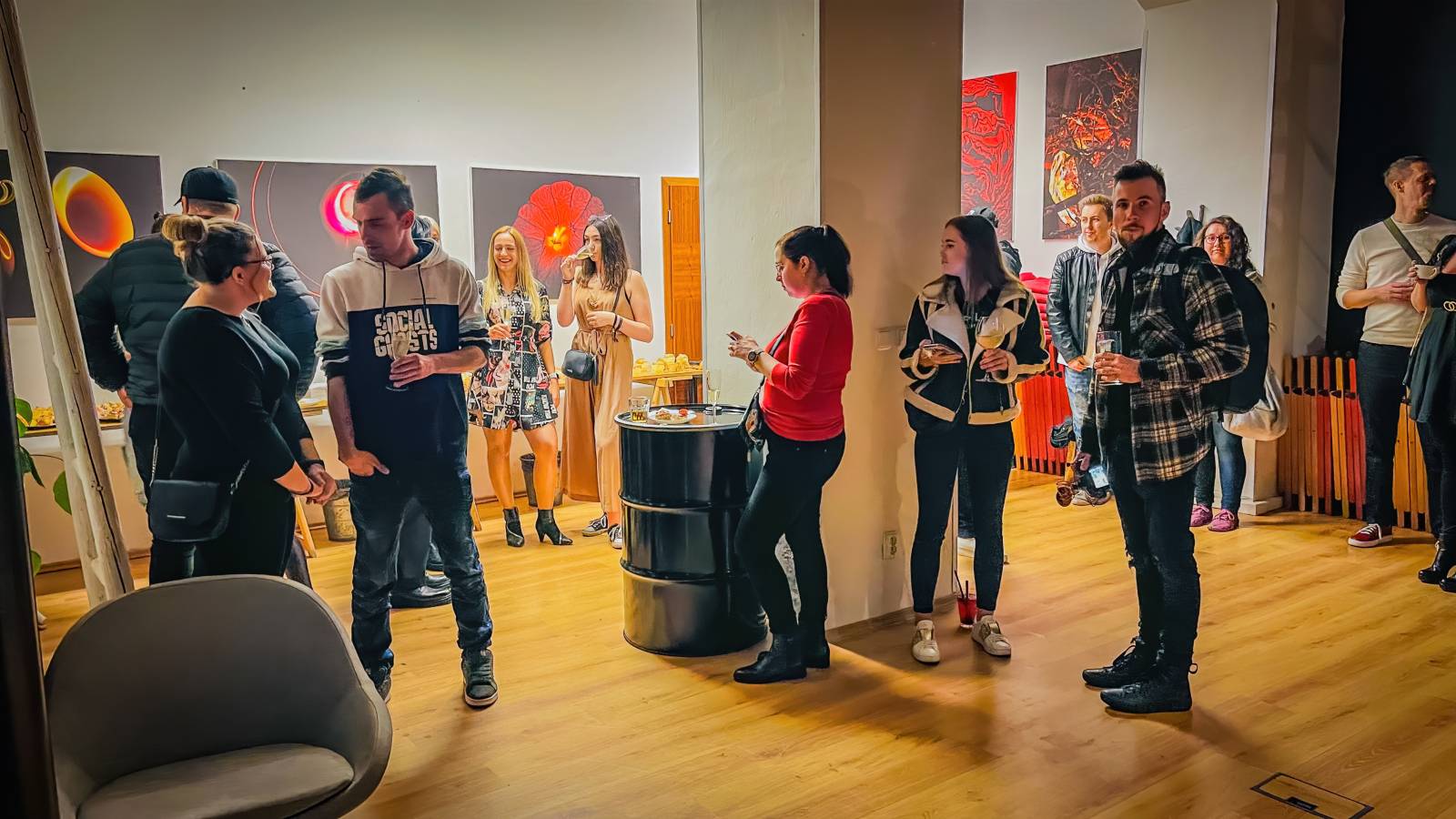 Eduard Rovenský představil svou novou kapelu Highland a pokřtil videoklip k písni Crush