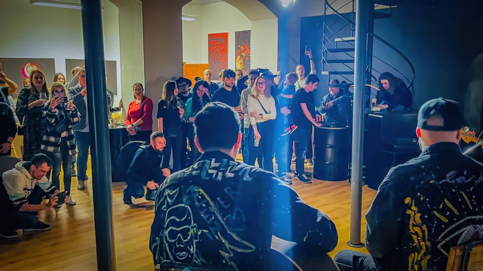 Eduard Rovenský představil svou novou kapelu Highland a pokřtil videoklip k písni Crush