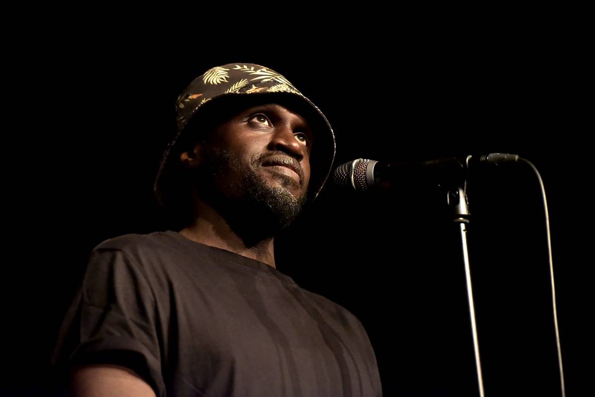 Princova baskytaristka Ida Nielsen zazářila v Praze