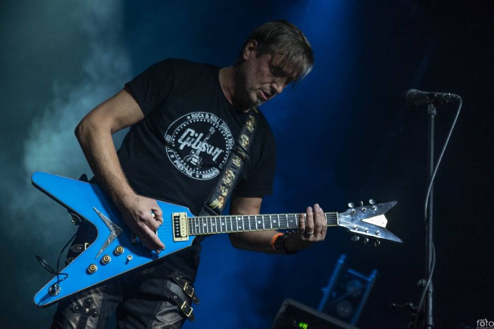 Arakain rozburácel Polnou u Jihlavy, předskakovali mu Booters