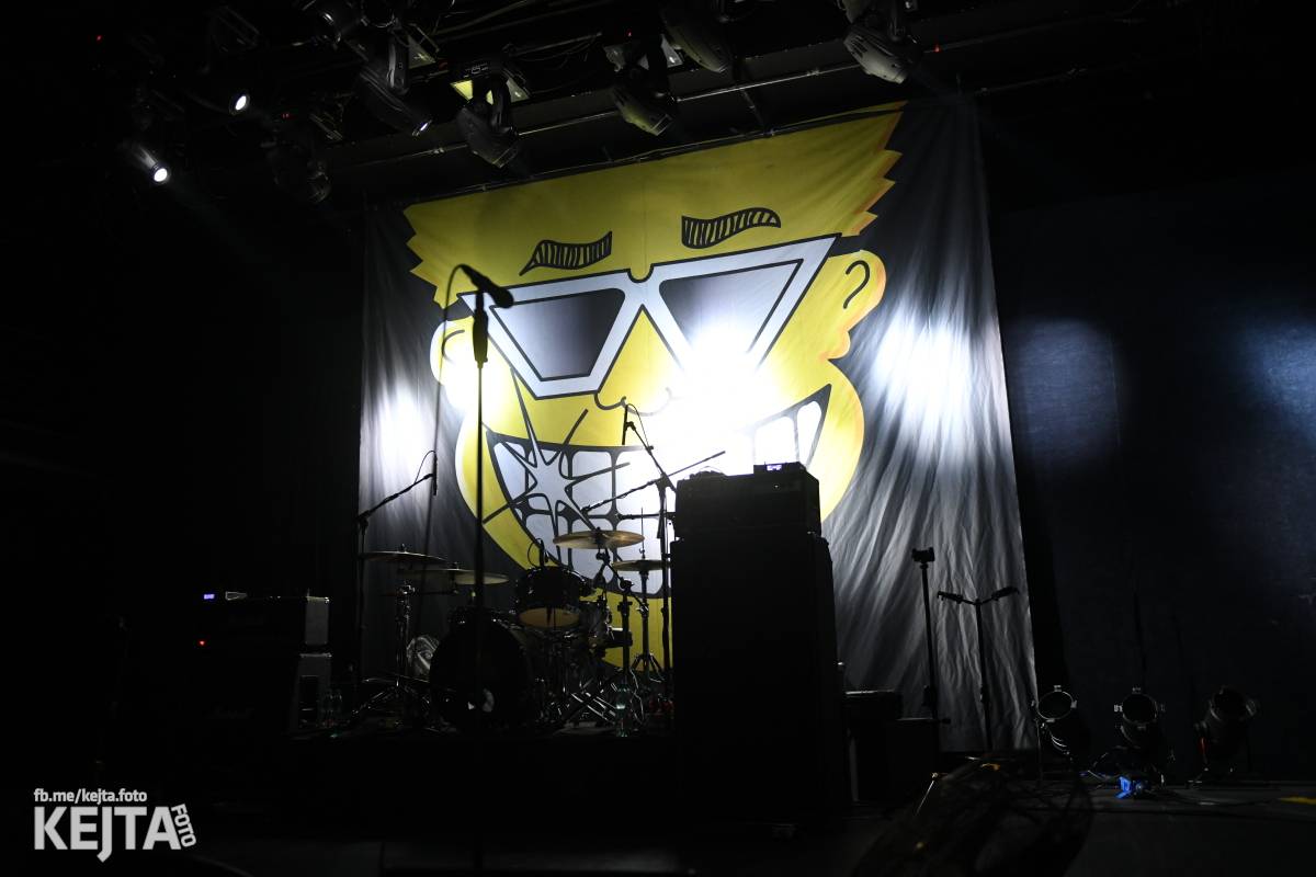 Punkoví Toy Dolls zaplnili pražské Divadlo Archa