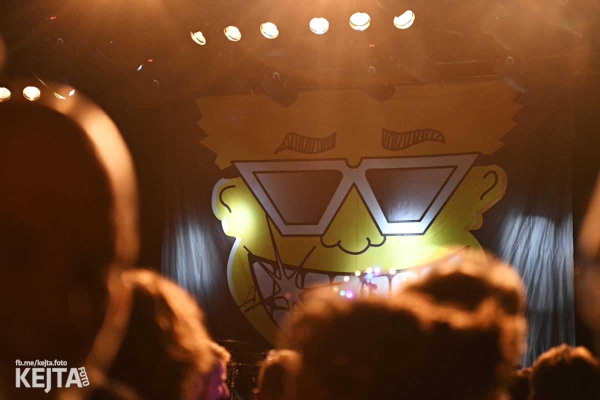 Punkoví Toy Dolls zaplnili pražské Divadlo Archa