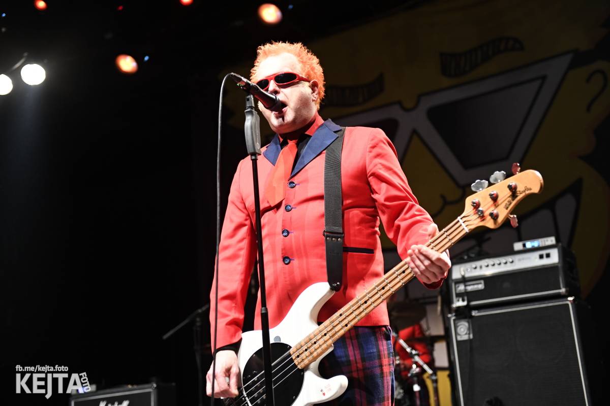 Punkoví Toy Dolls zaplnili pražské Divadlo Archa