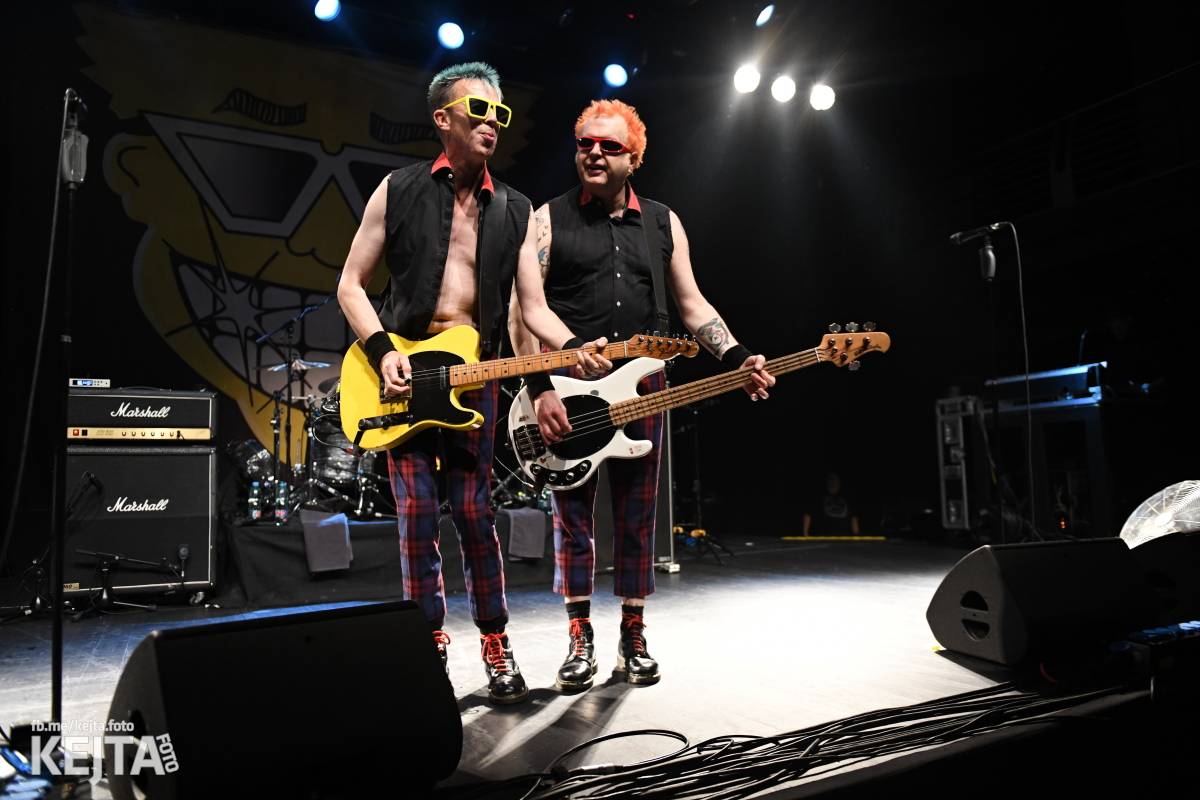 Punkoví Toy Dolls zaplnili pražské Divadlo Archa