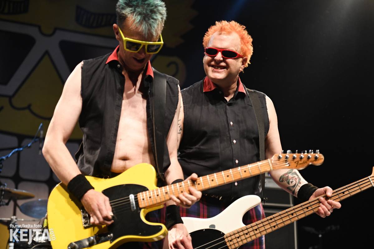 Punkoví Toy Dolls zaplnili pražské Divadlo Archa