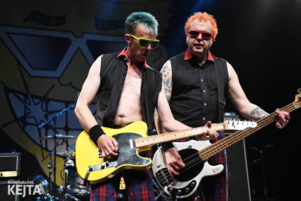 Punkoví Toy Dolls zaplnili pražské Divadlo Archa