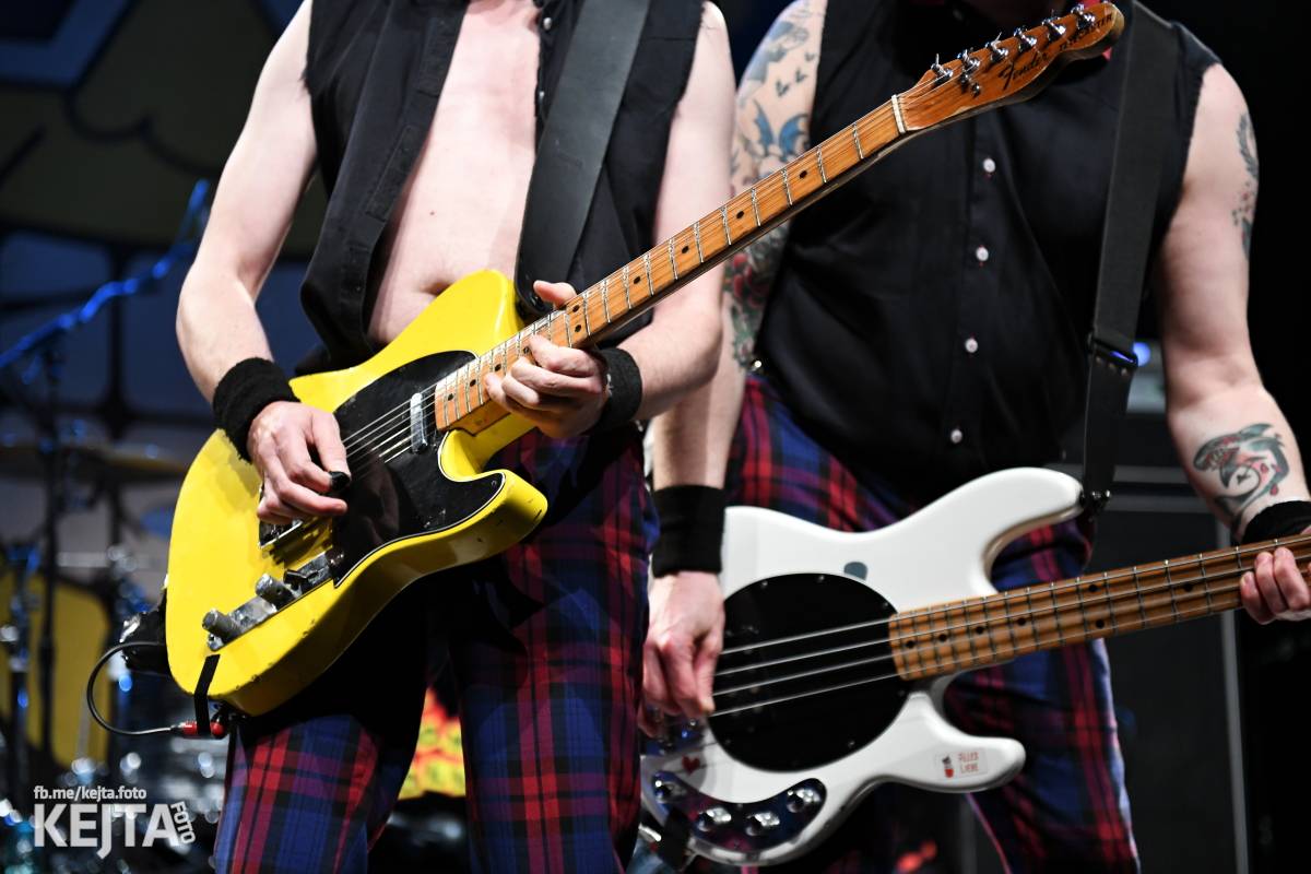 Punkoví Toy Dolls zaplnili pražské Divadlo Archa