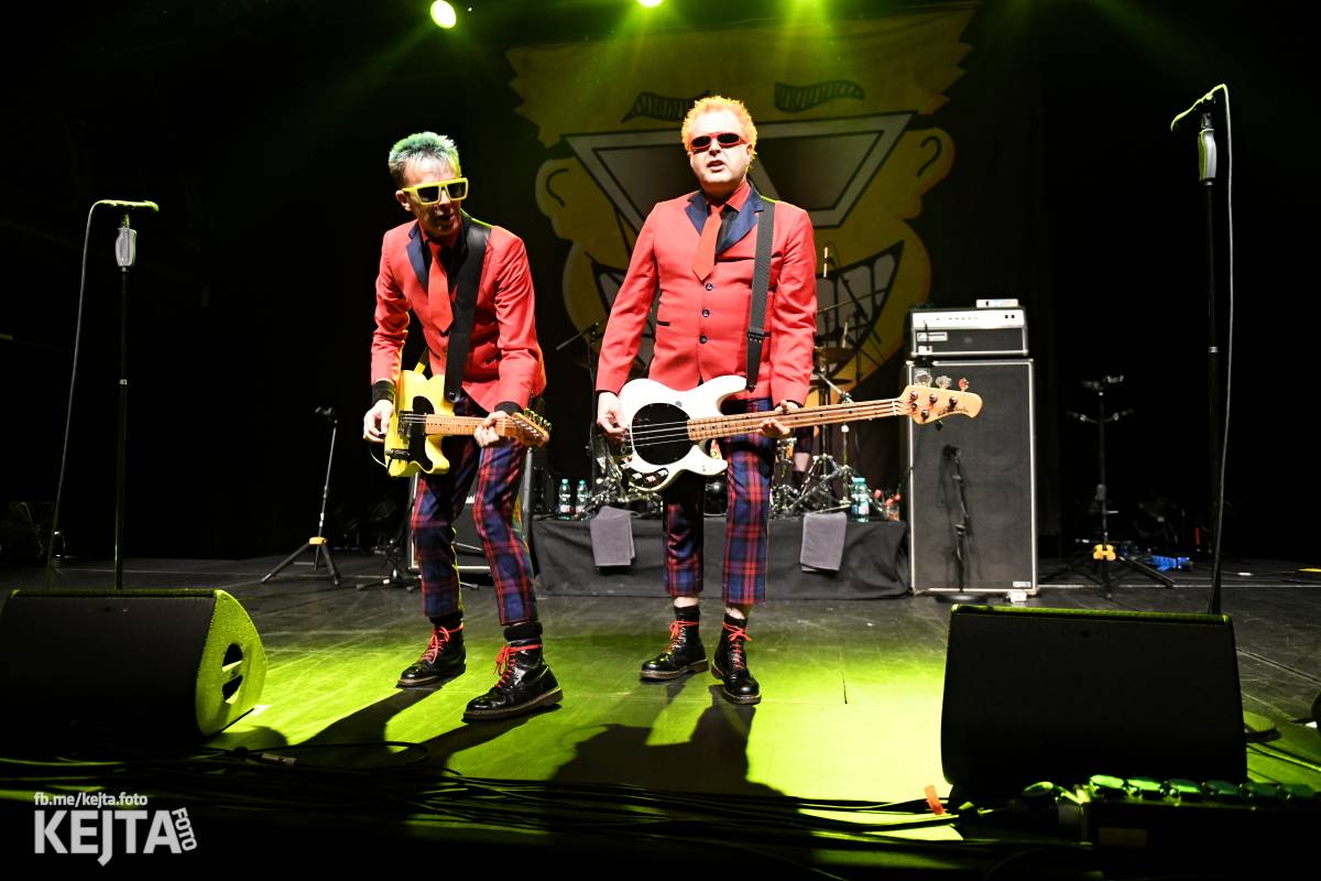 Punkoví Toy Dolls zaplnili pražské Divadlo Archa