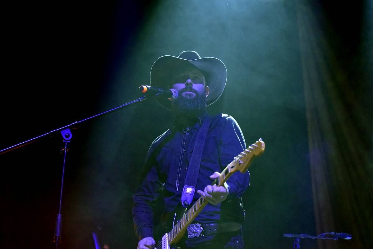 Finští Steve'N'Seagulls předvedli brněnskému Sonu rockové pecky v bluegrassovém hávu