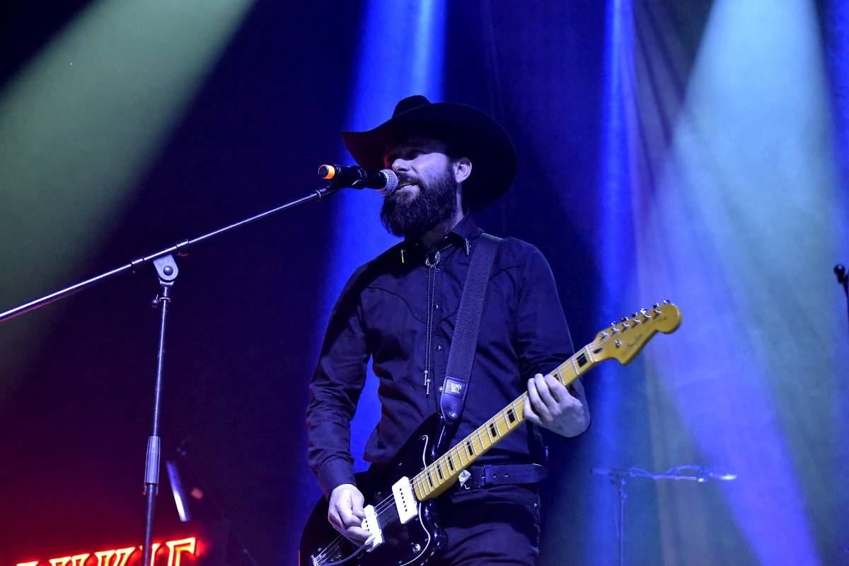 Finští Steve'N'Seagulls předvedli brněnskému Sonu rockové pecky v bluegrassovém hávu