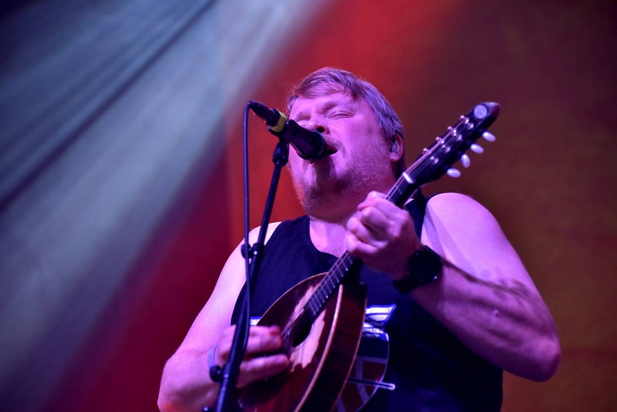 Finští Steve'N'Seagulls předvedli brněnskému Sonu rockové pecky v bluegrassovém hávu