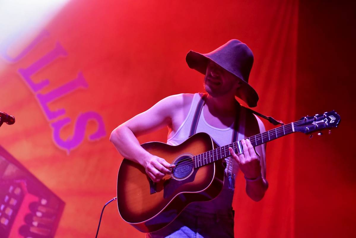 Finští Steve'N'Seagulls předvedli brněnskému Sonu rockové pecky v bluegrassovém hávu