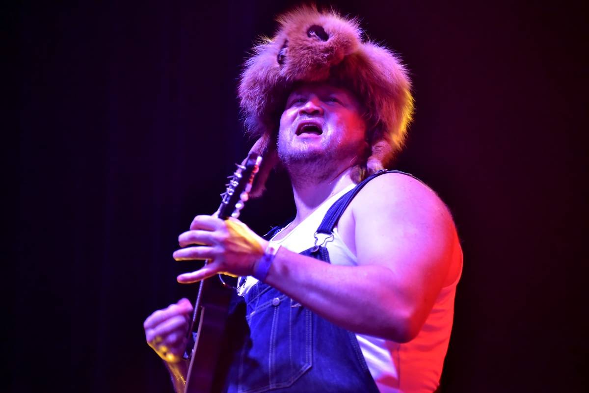 Finští Steve'N'Seagulls předvedli brněnskému Sonu rockové pecky v bluegrassovém hávu