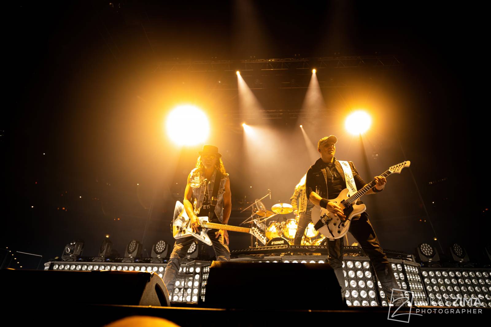 Kabát potvrdil, že stále patří mezi českou rockovou špičku. V Praze s ním zpívala celá O2 arena