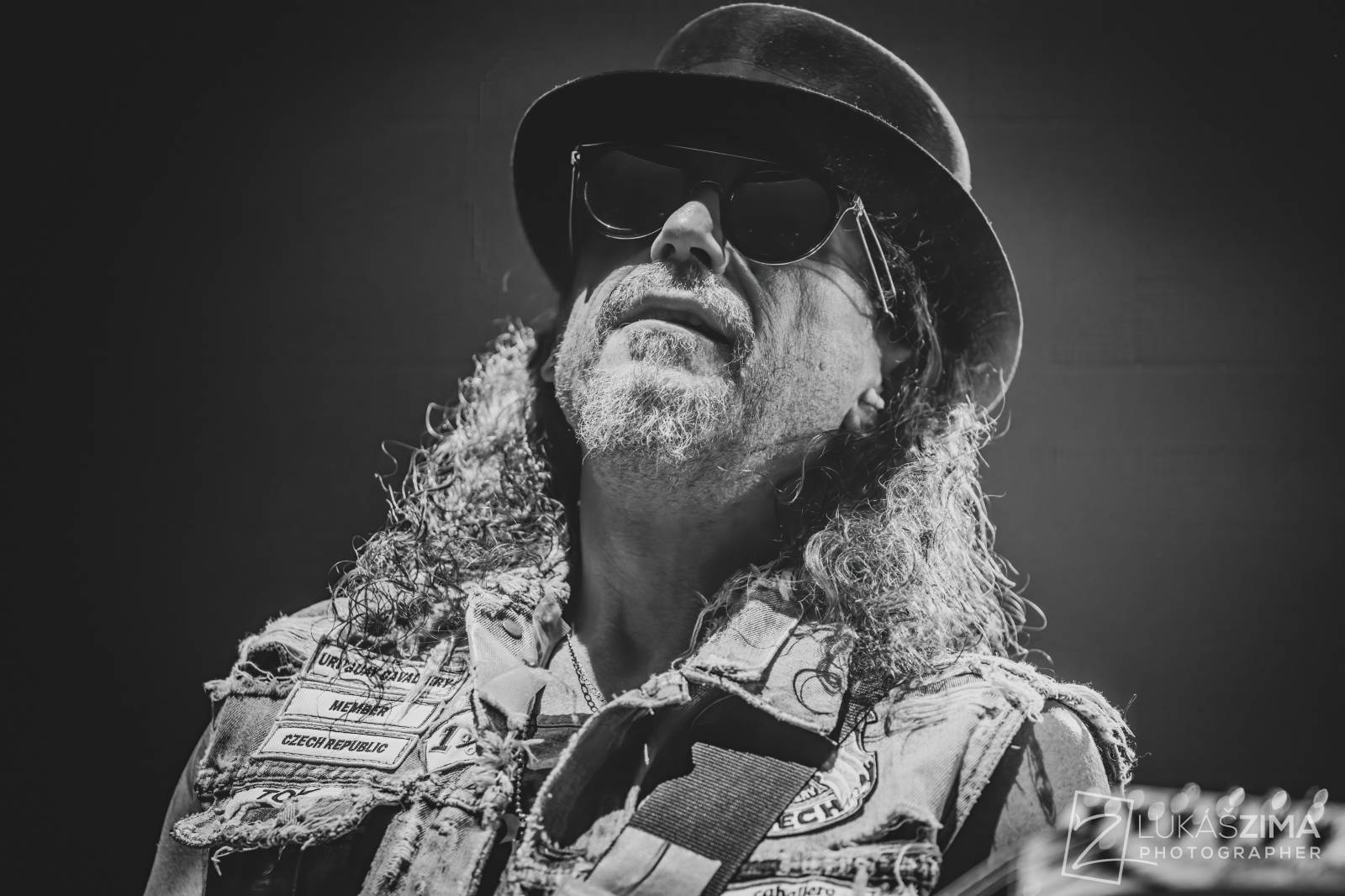 Kabát potvrdil, že stále patří mezi českou rockovou špičku. V Praze s ním zpívala celá O2 arena