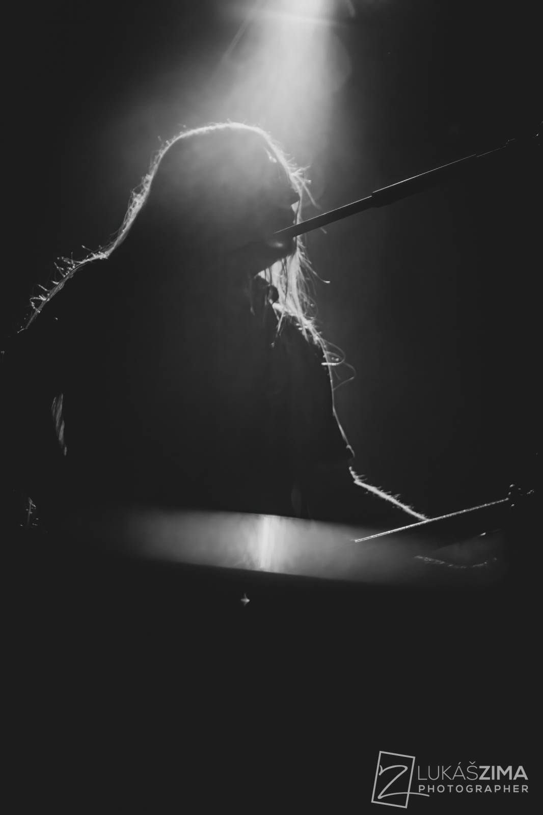 Kabát potvrdil, že stále patří mezi českou rockovou špičku. V Praze s ním zpívala celá O2 arena