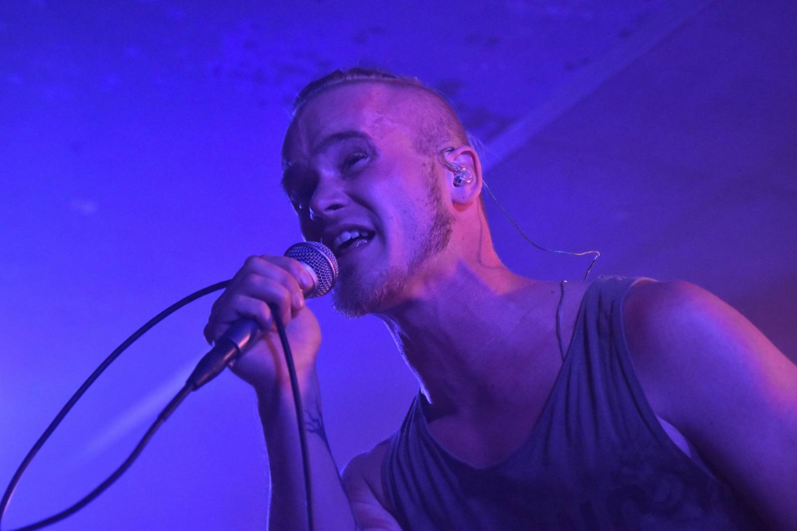 Civilní obrana zahájila v pražském Rock Café své podzimní turné