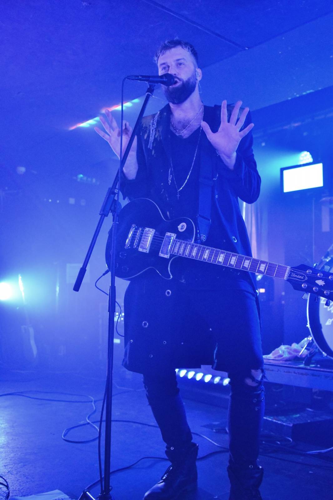 Civilní obrana zahájila v pražském Rock Café své podzimní turné