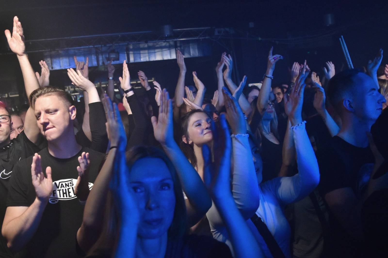 Civilní obrana zahájila v pražském Rock Café své podzimní turné