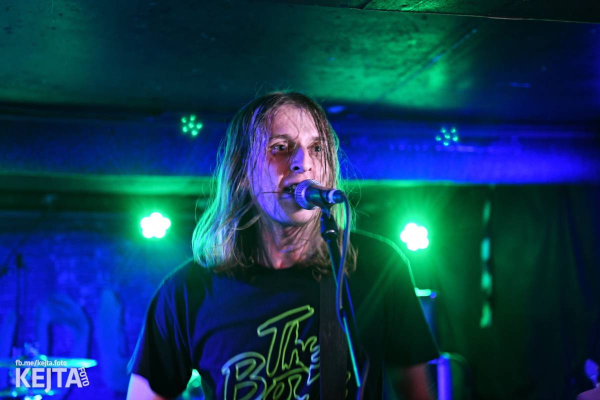 Divoký večer na strahovské Sedmičce patřil Švindlu, Lordu Alexovi a Bratislavským Dievčatám