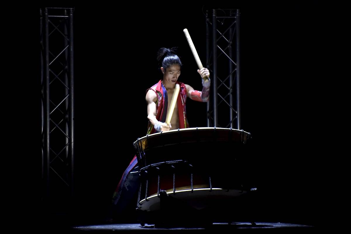 Japonští bubeníci Yamato nadchli fanoušky v pražském Kongresovém centru