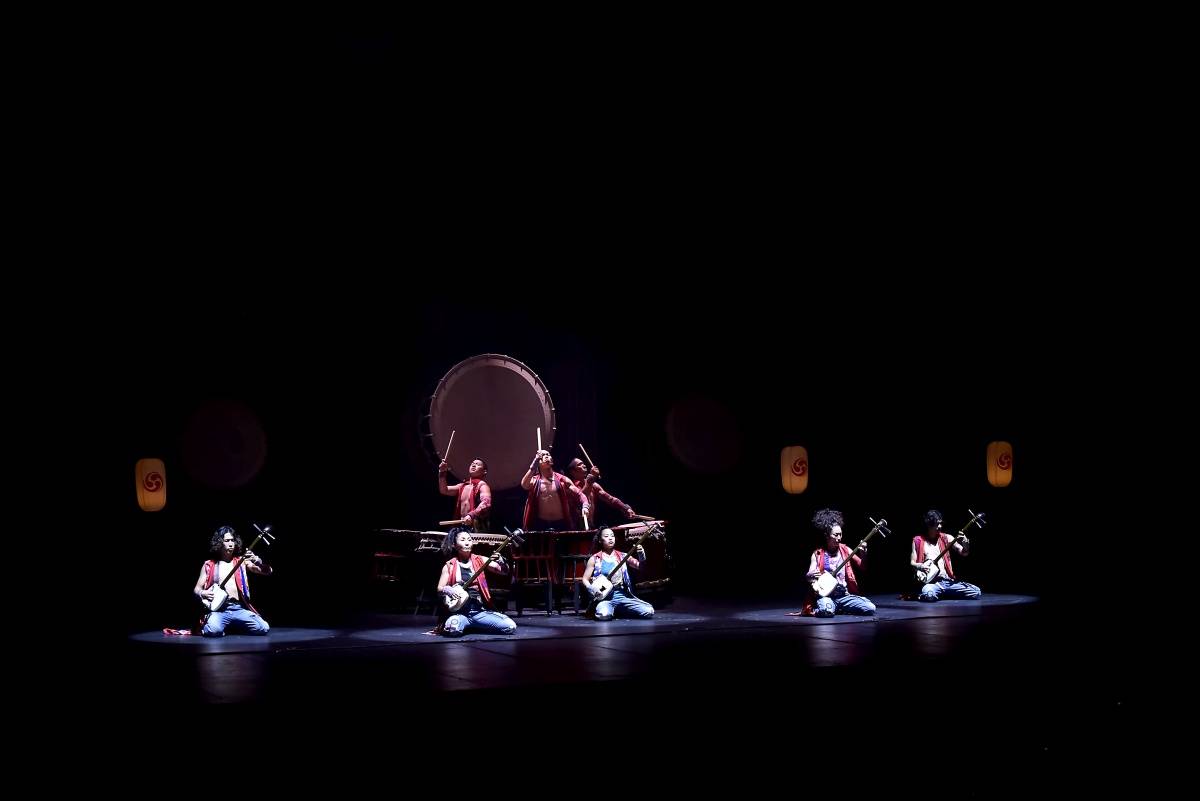 Japonští bubeníci Yamato nadchli fanoušky v pražském Kongresovém centru