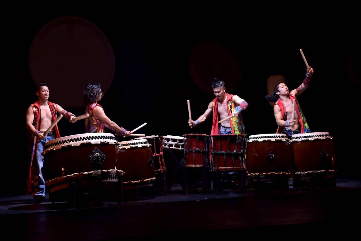 Japonští bubeníci Yamato nadchli fanoušky v pražském Kongresovém centru