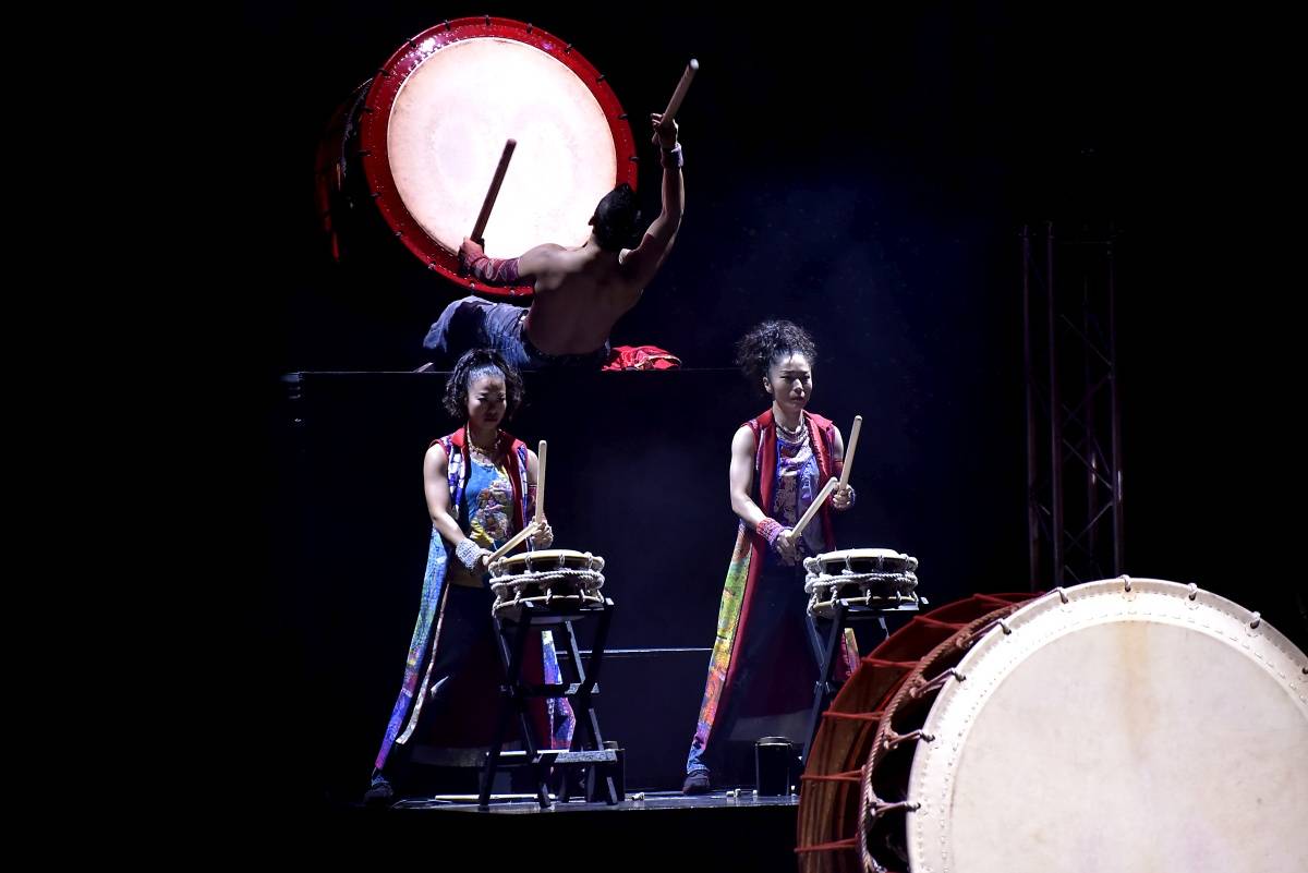 Japonští bubeníci Yamato nadchli fanoušky v pražském Kongresovém centru