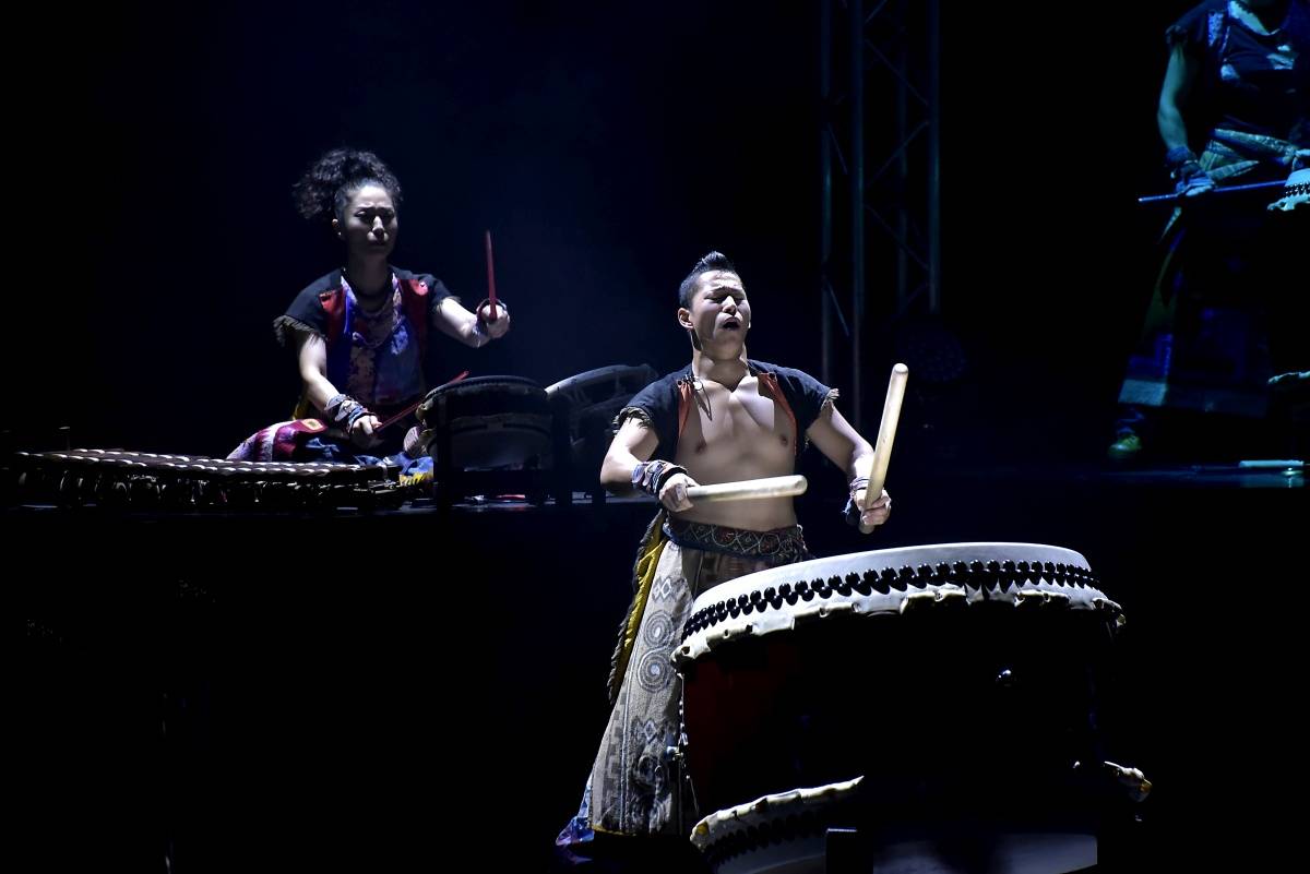 Japonští bubeníci Yamato nadchli fanoušky v pražském Kongresovém centru