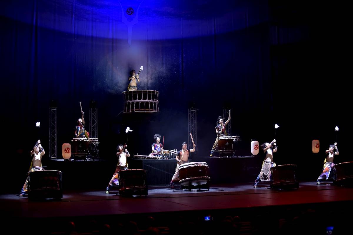 Japonští bubeníci Yamato nadchli fanoušky v pražském Kongresovém centru