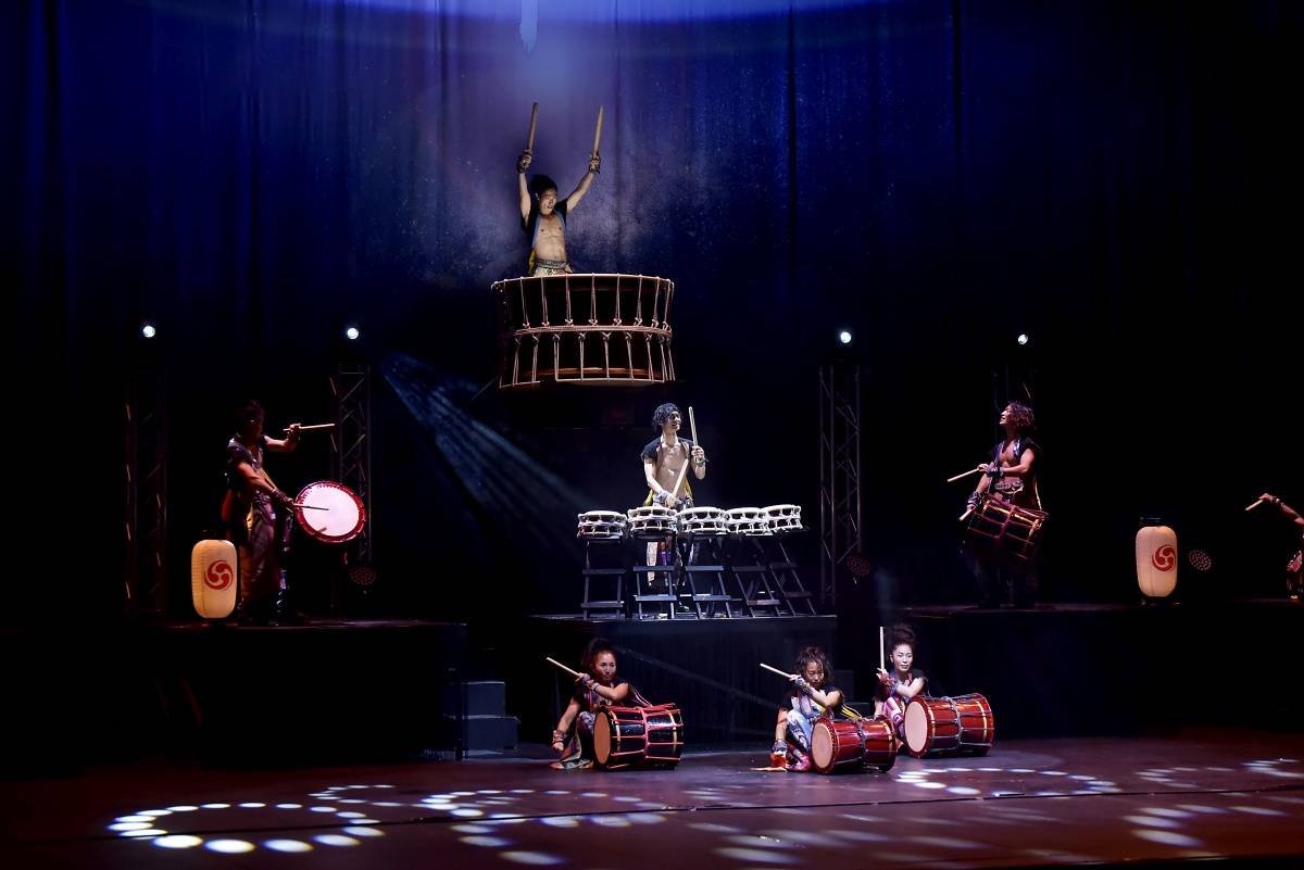 Japonští bubeníci Yamato nadchli fanoušky v pražském Kongresovém centru