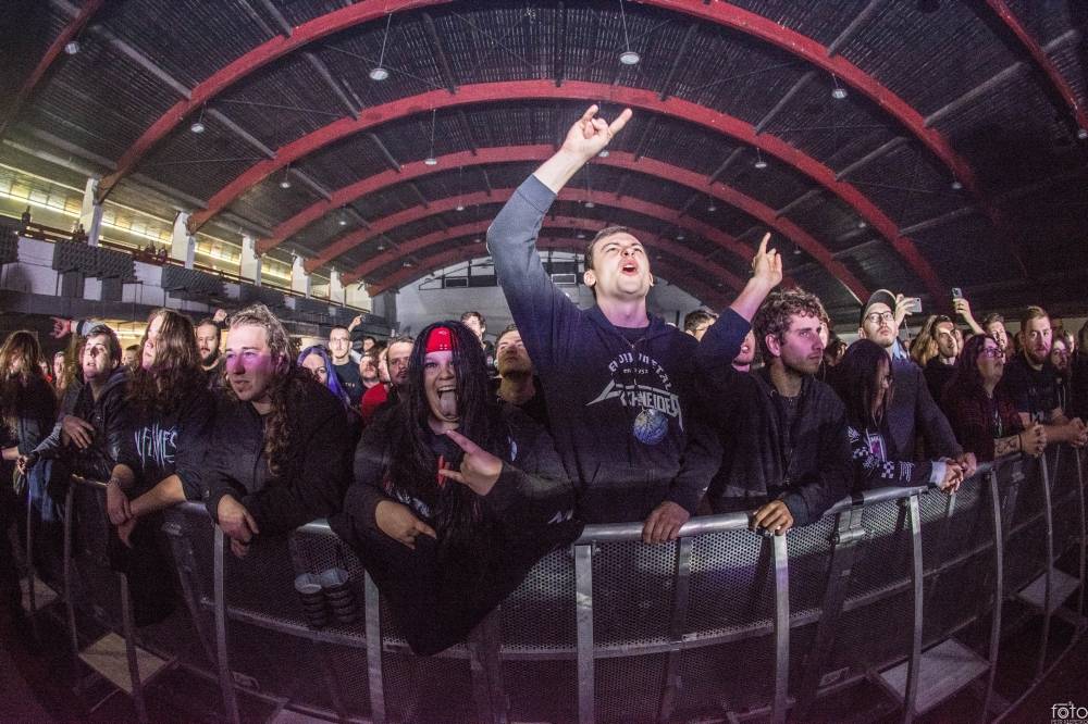 In Flames jsou ve skvělé formě, v Praze předvedli strhující show