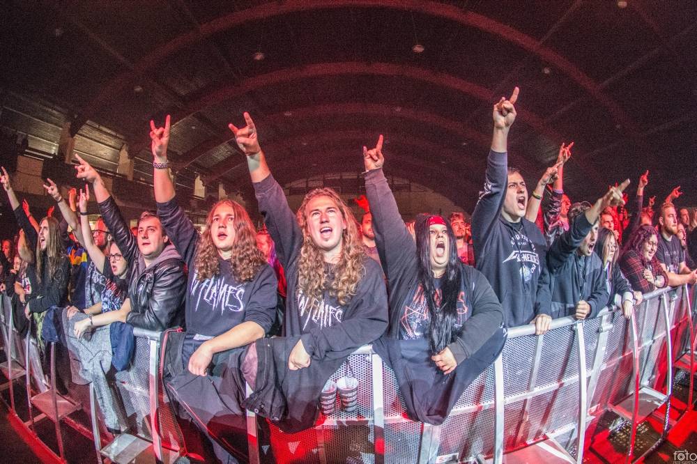 In Flames jsou ve skvělé formě, v Praze předvedli strhující show