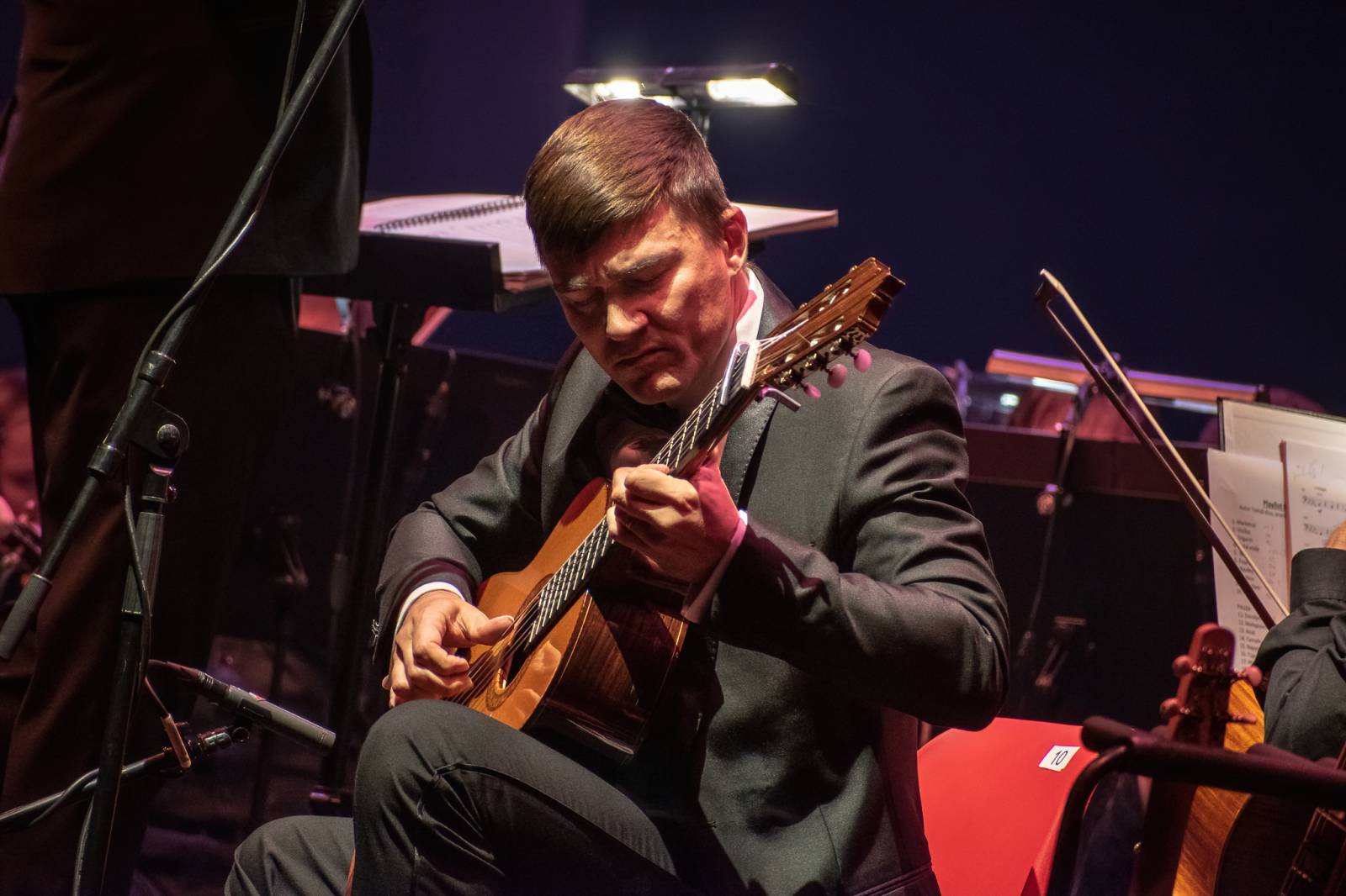 Tomáš Klus pohladil pardubické publikum na duši