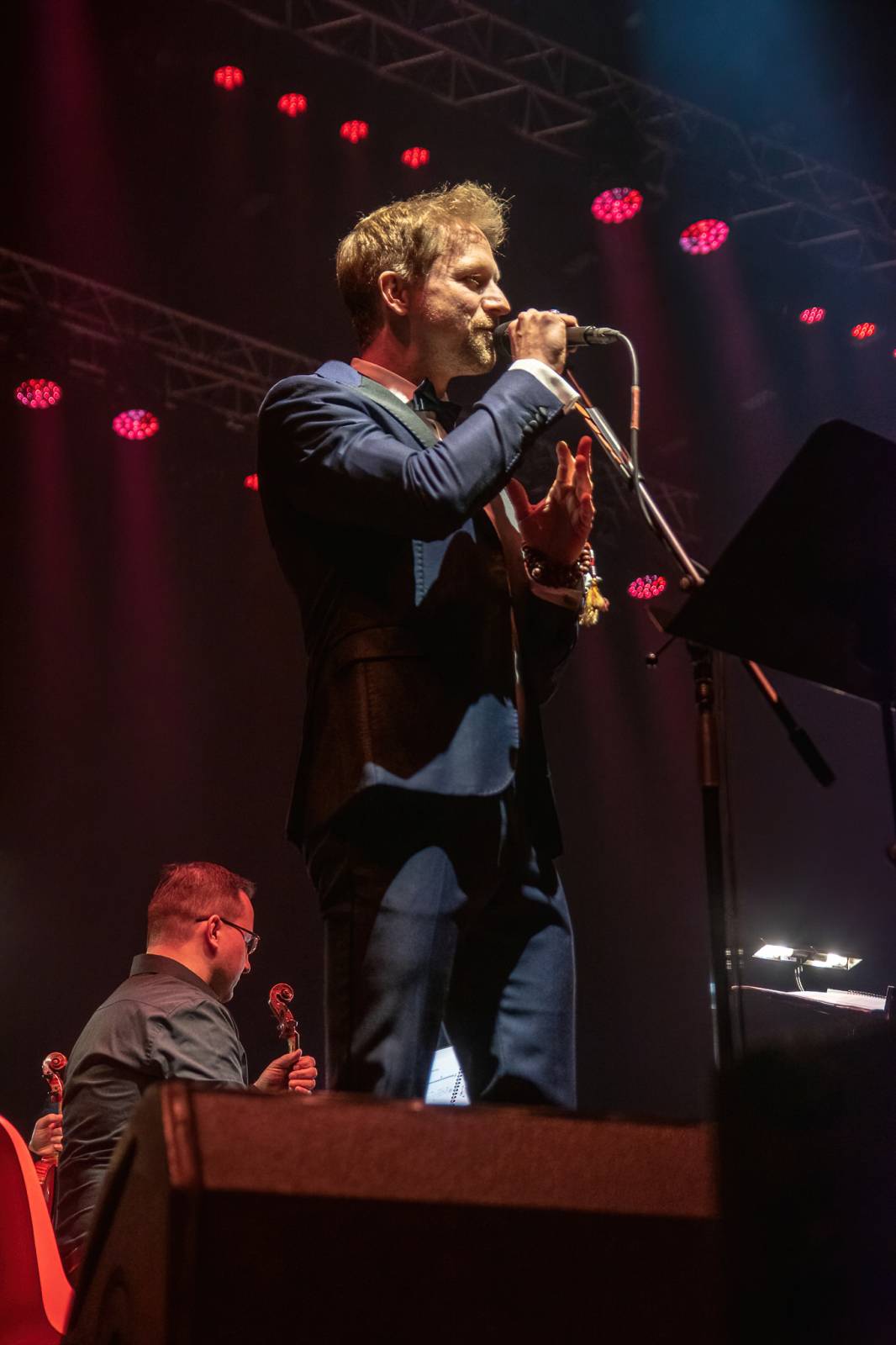 Tomáš Klus pohladil pardubické publikum na duši