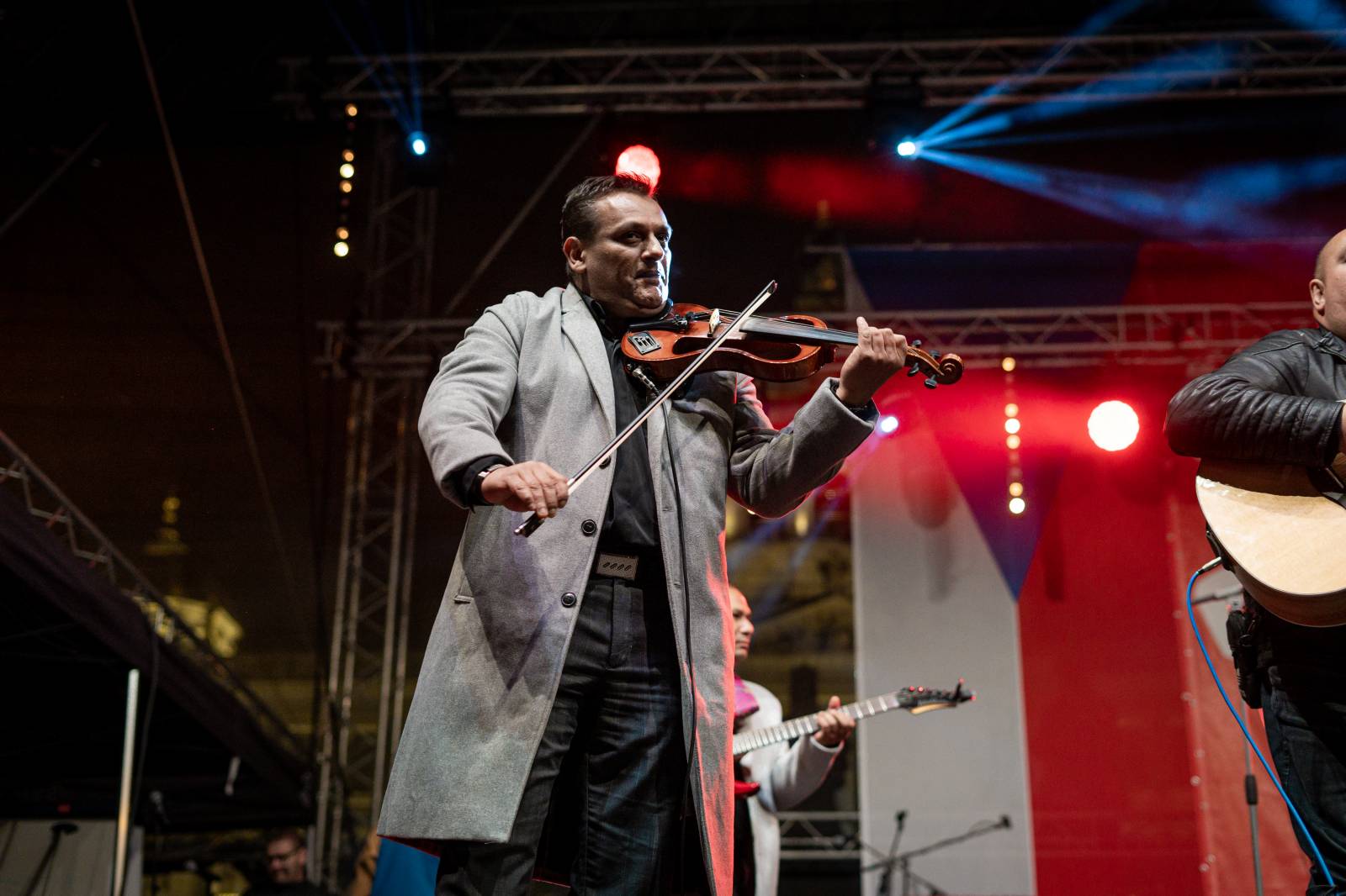 Na Václavském náměstí se vzpomínalo na rok 1989, Koncert pro budoucnost podpořil i Ukrajinu