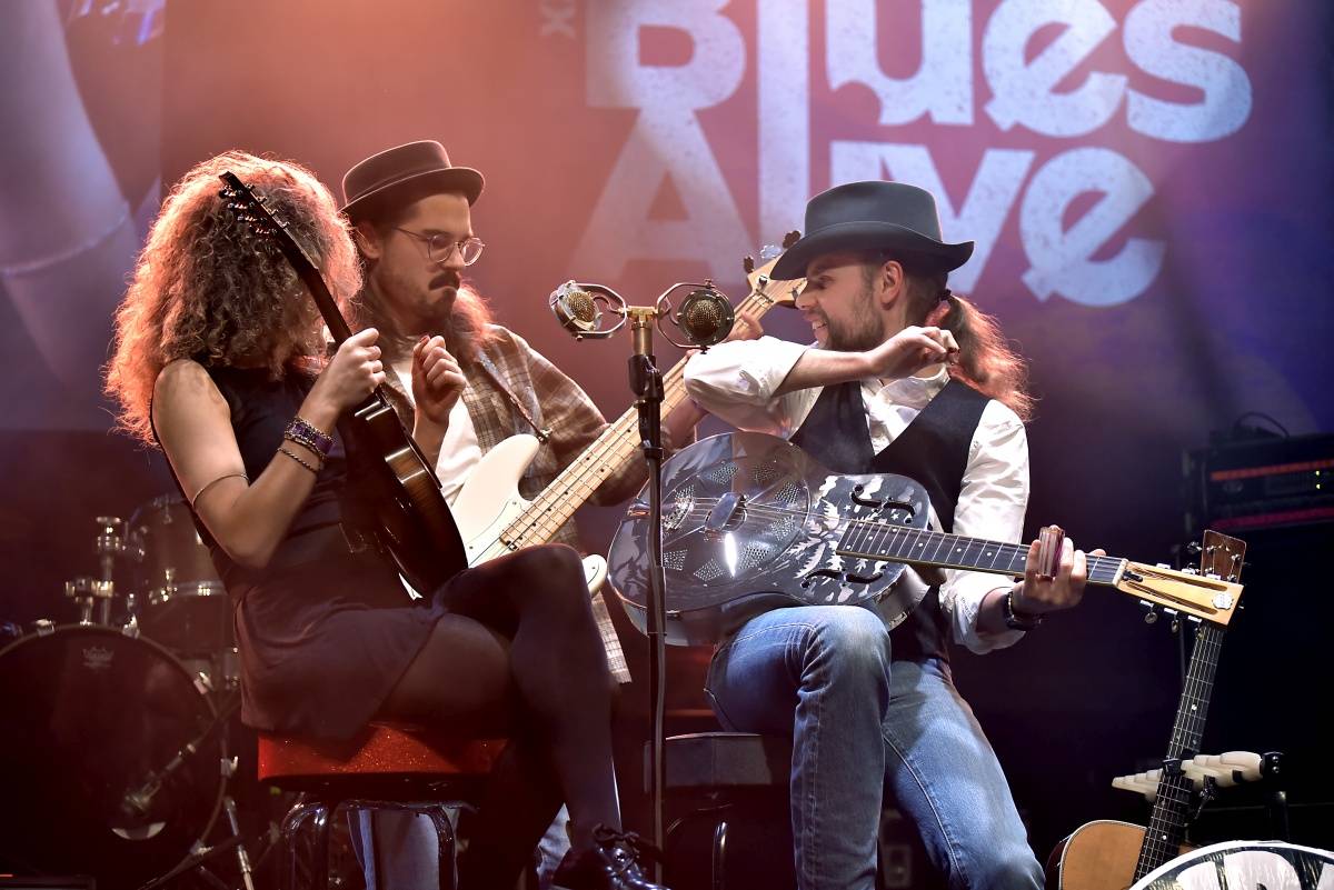 Blues Alive v Šumperku uctil Ettu James, zahráli Ana Popović i The Turtev Brothers