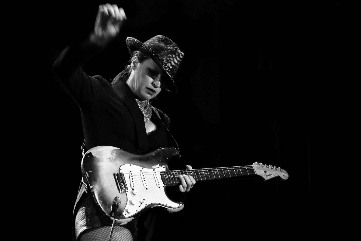 Blues Alive v Šumperku uctil Ettu James, zahráli Ana Popović i The Turtev Brothers