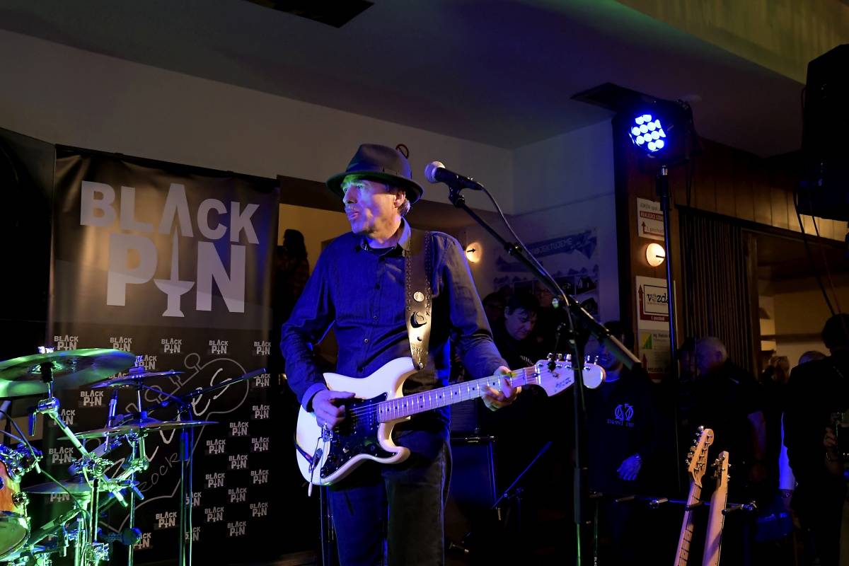 Blues Alive v Šumperku uctil Ettu James, zahráli Ana Popović i The Turtev Brothers