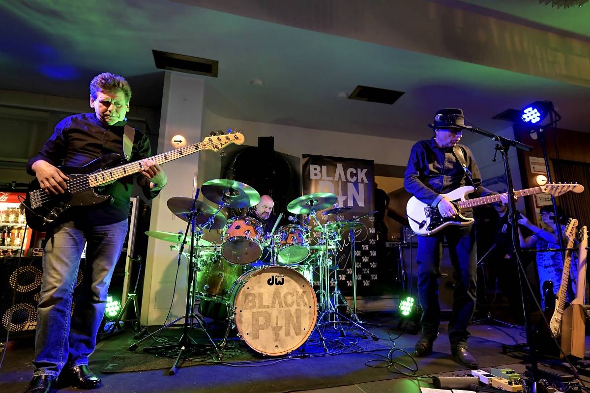 Blues Alive v Šumperku uctil Ettu James, zahráli Ana Popović i The Turtev Brothers