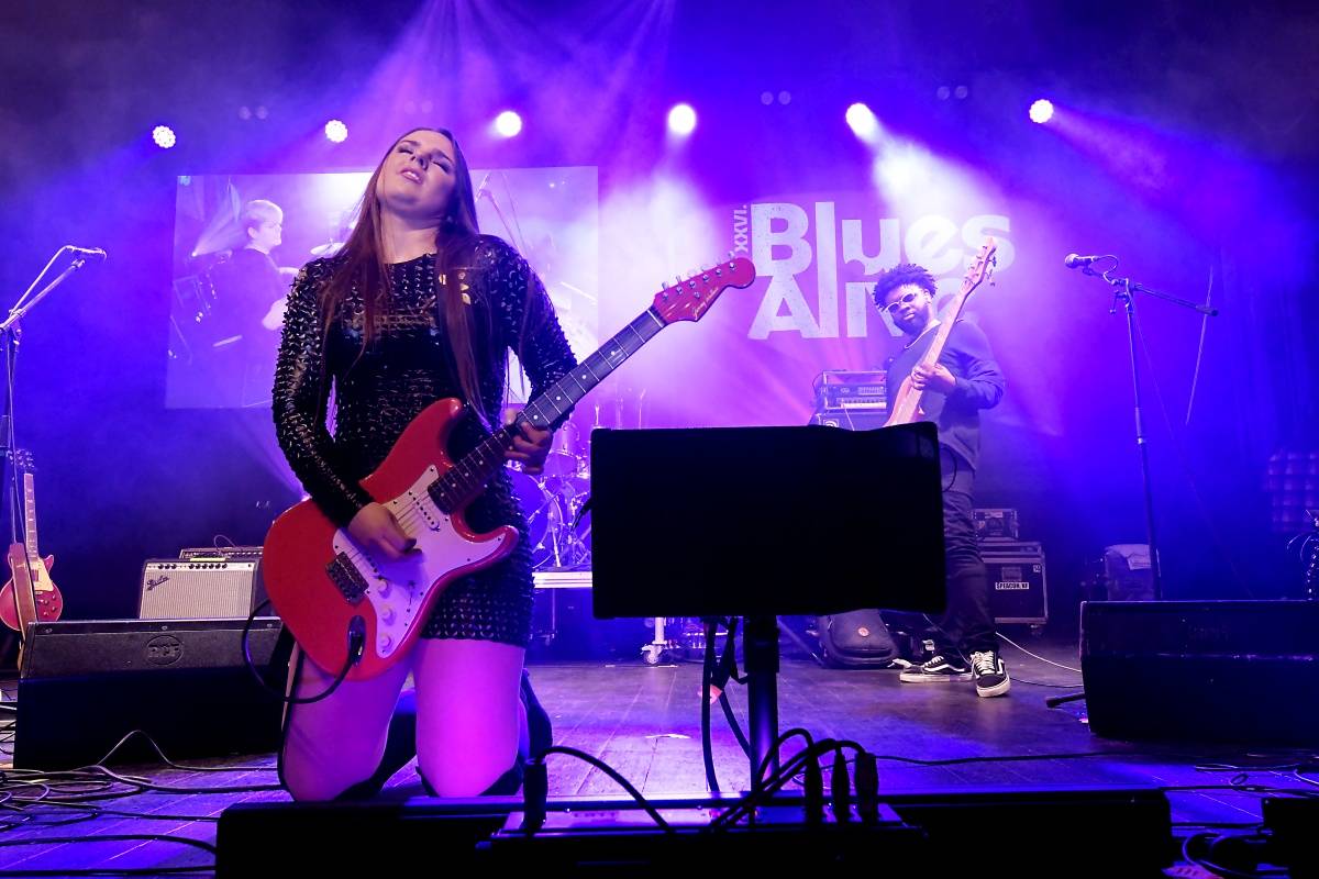 Blues Alive v Šumperku uctil Ettu James, zahráli Ana Popović i The Turtev Brothers