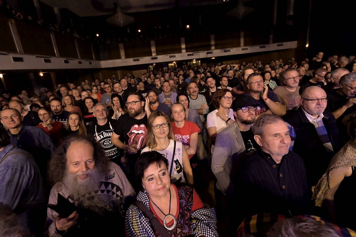 Blues Alive v Šumperku uctil Ettu James, zahráli Ana Popović i The Turtev Brothers