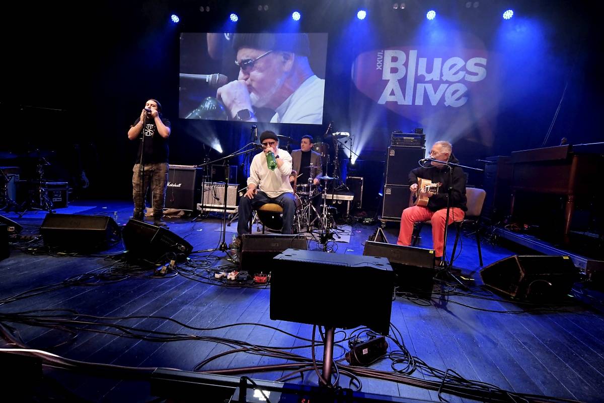 Blues Alive v Šumperku uctil Ettu James, zahráli Ana Popović i The Turtev Brothers